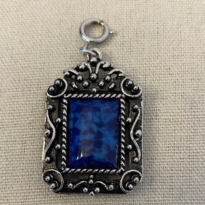 Vintage Sarah Coventry Pendant Blue Stone Silver Tone Metal Work Roman Holiday